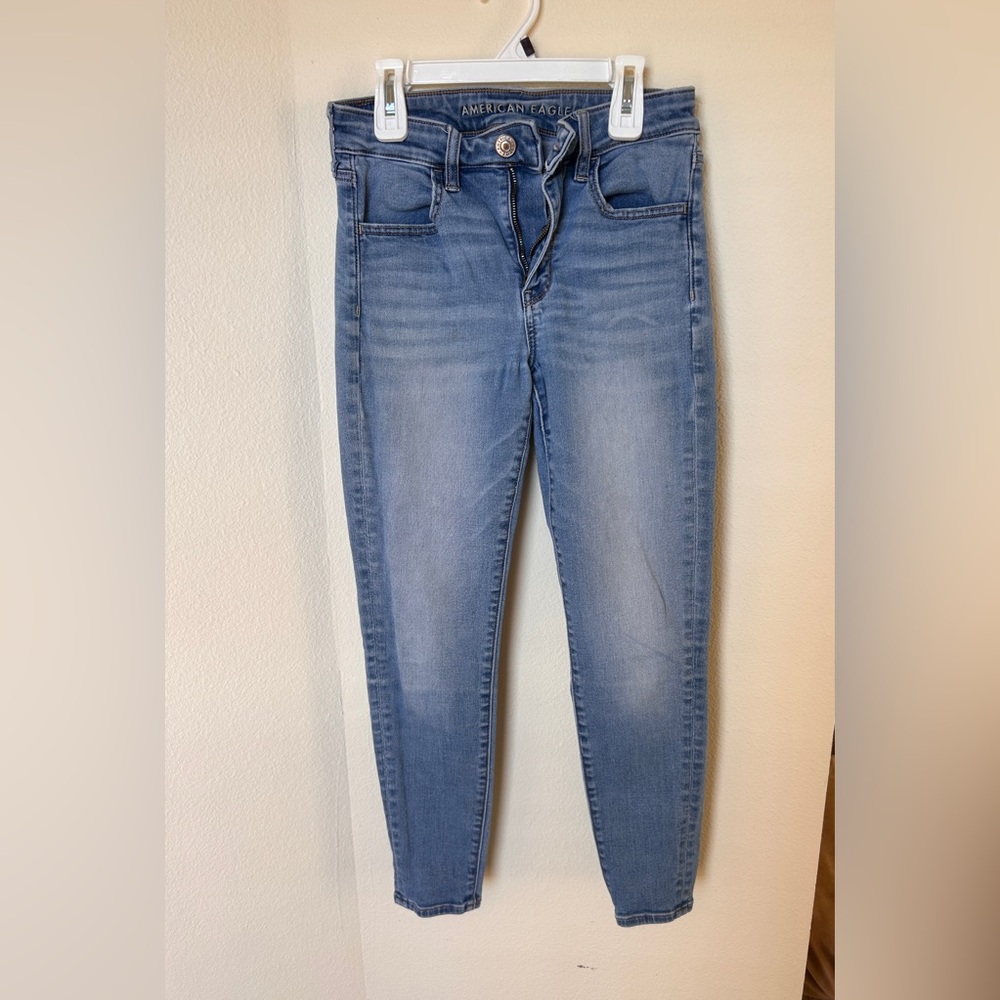 American Eagle Outfitters Light Blue Skinny Jeans
